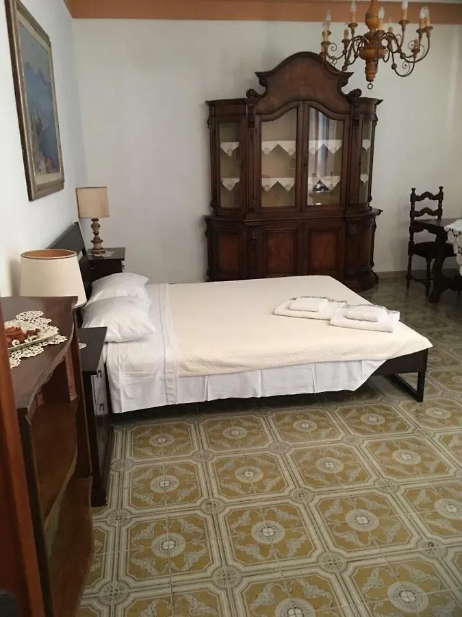 Casa Degli Zii Appartamento Letizia Luni